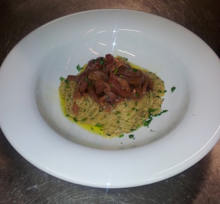 Capelli d'angelo in salsa di Soia,Sesamo e Tonno